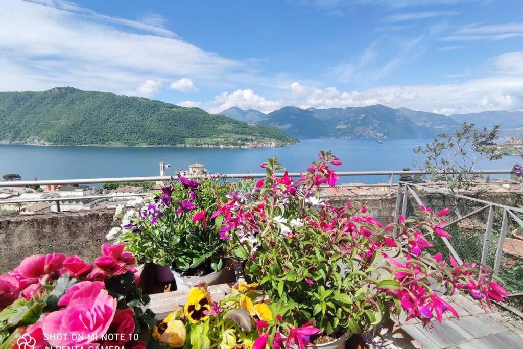 Gioiello Sul Lago D'Iseo سيل ماراسينو المظهر الخارجي الصورة